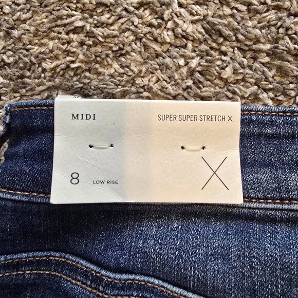 American Eagle Shorts - Picture 2 of 4